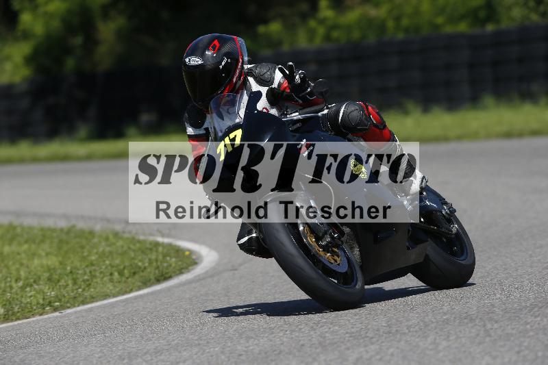 /Archiv-2024/29 12.06.2024 MOTO.CH Track Day ADR/Gruppe blau/717